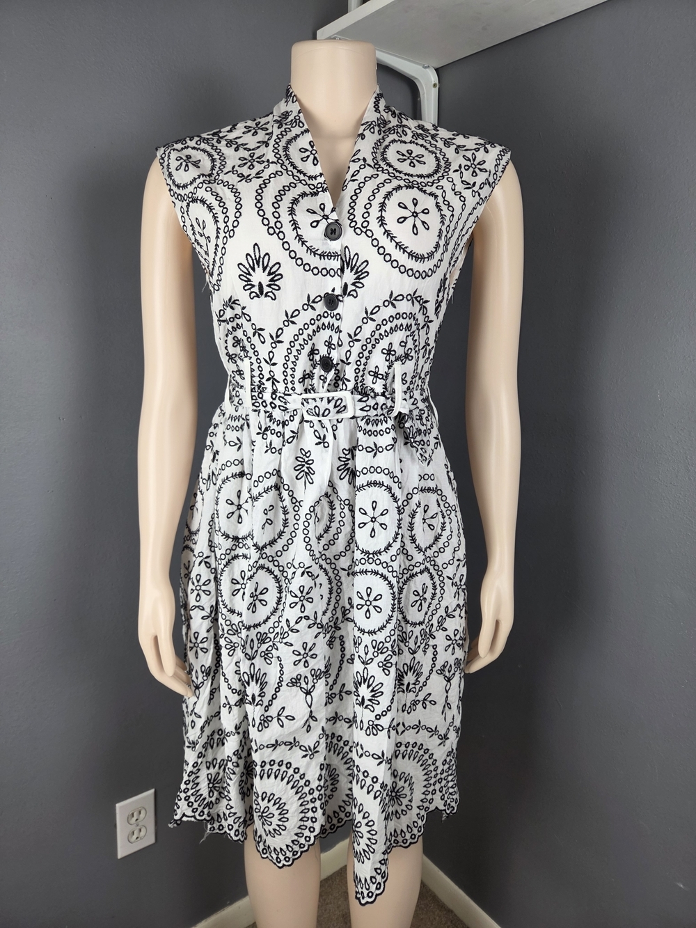 Black & White Sleeveless Midi Dress with Belt